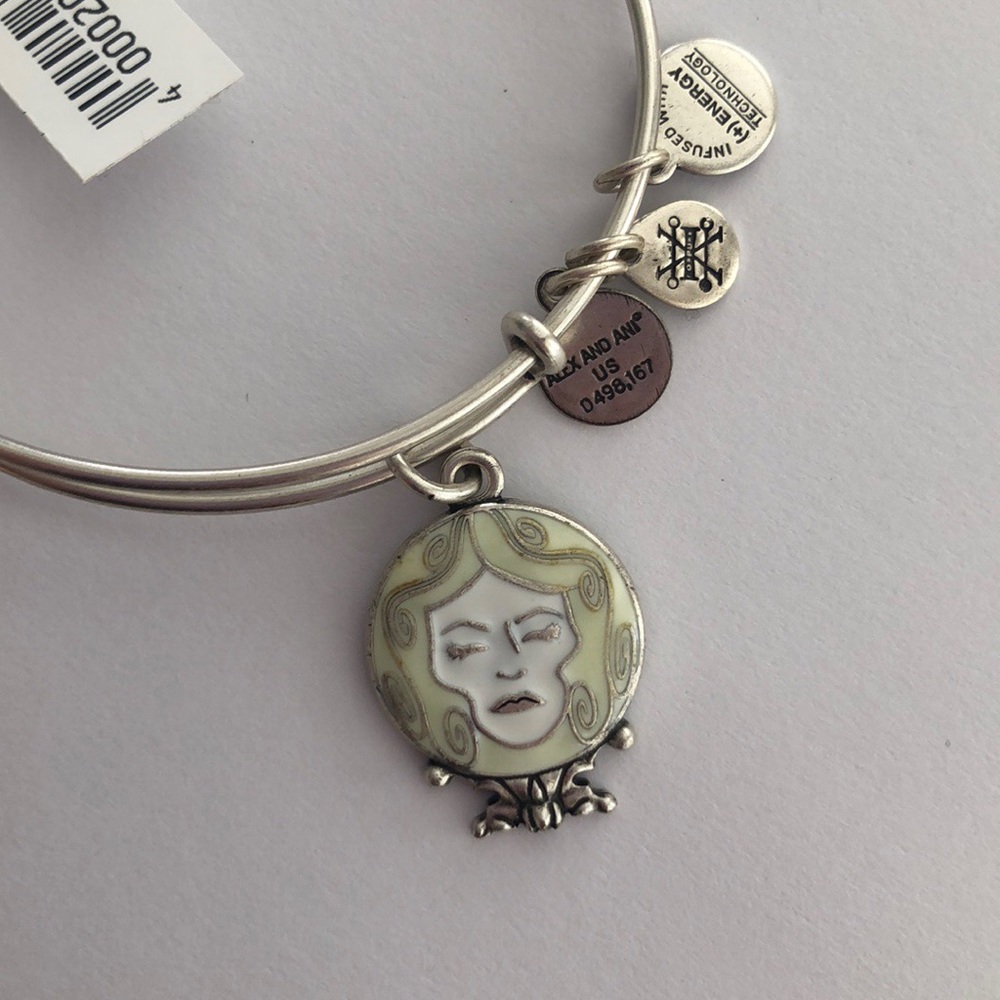 NWT Alex & Ani bangle